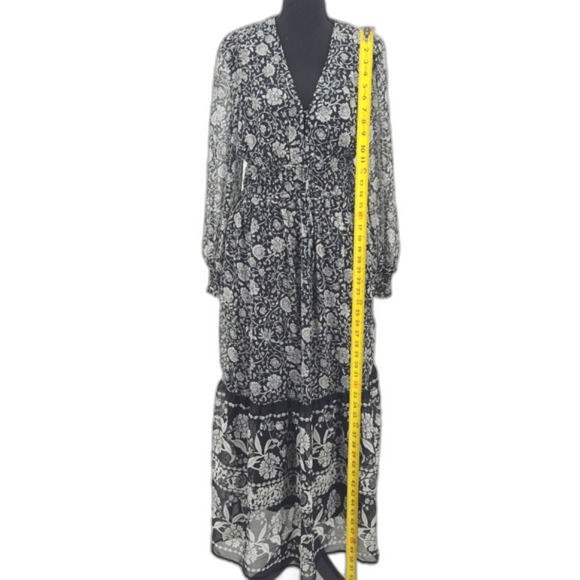 Old Navy Maxi Dress Women Medium Waist Defined Floral Print Smocked Boho Peasant - Picture 7 of 11